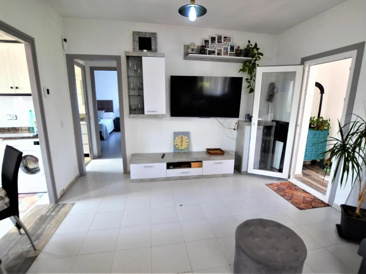 Appartamento Apartament Gina A 3 Kms D Lloret De Mar Vidreres
