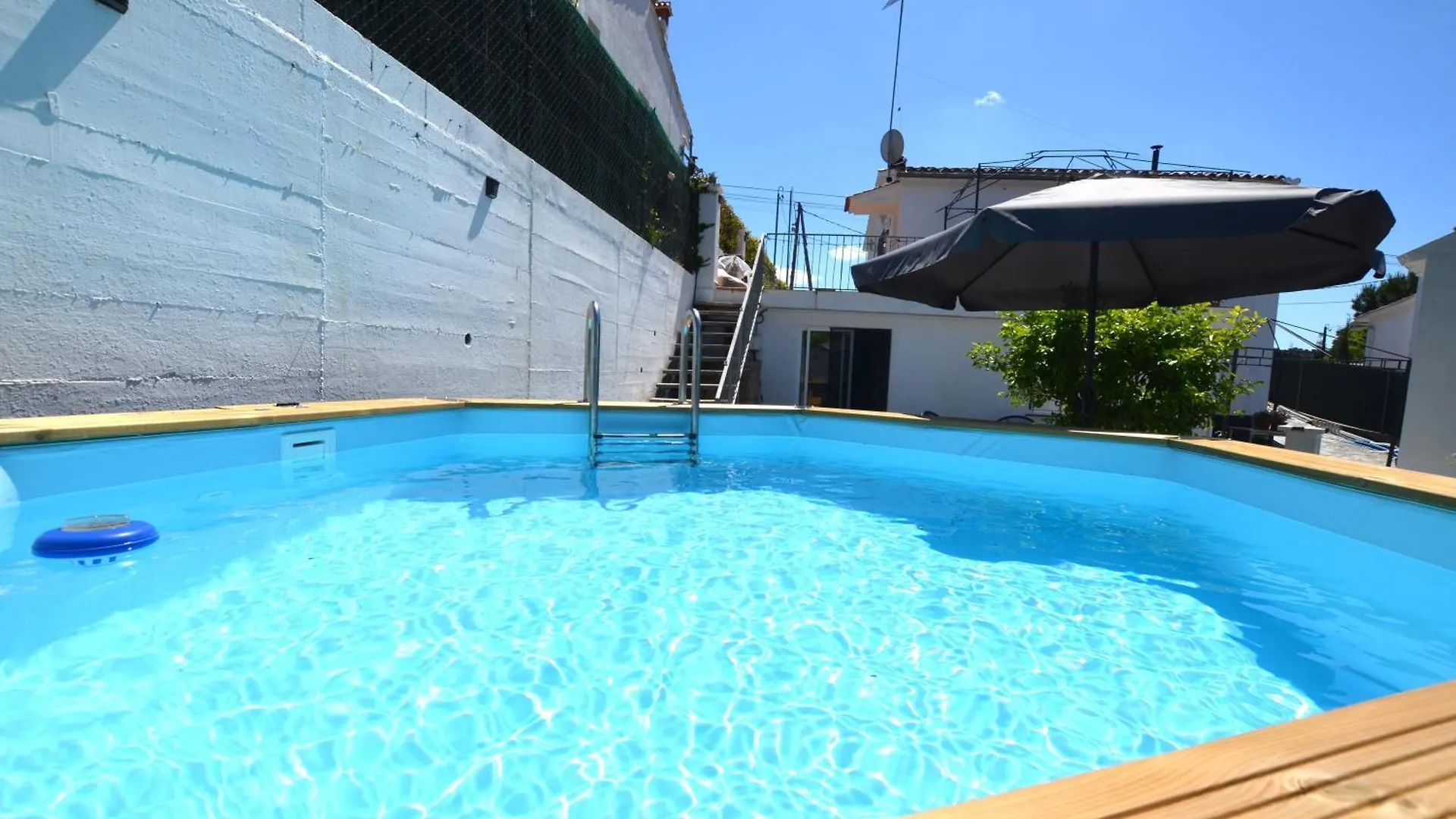 Appartamento Apartament Gina A 3 Kms D Lloret De Mar Vidreres